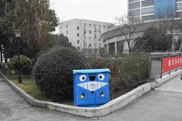 宁波学生设计了智能分类91视频免费播放箱
